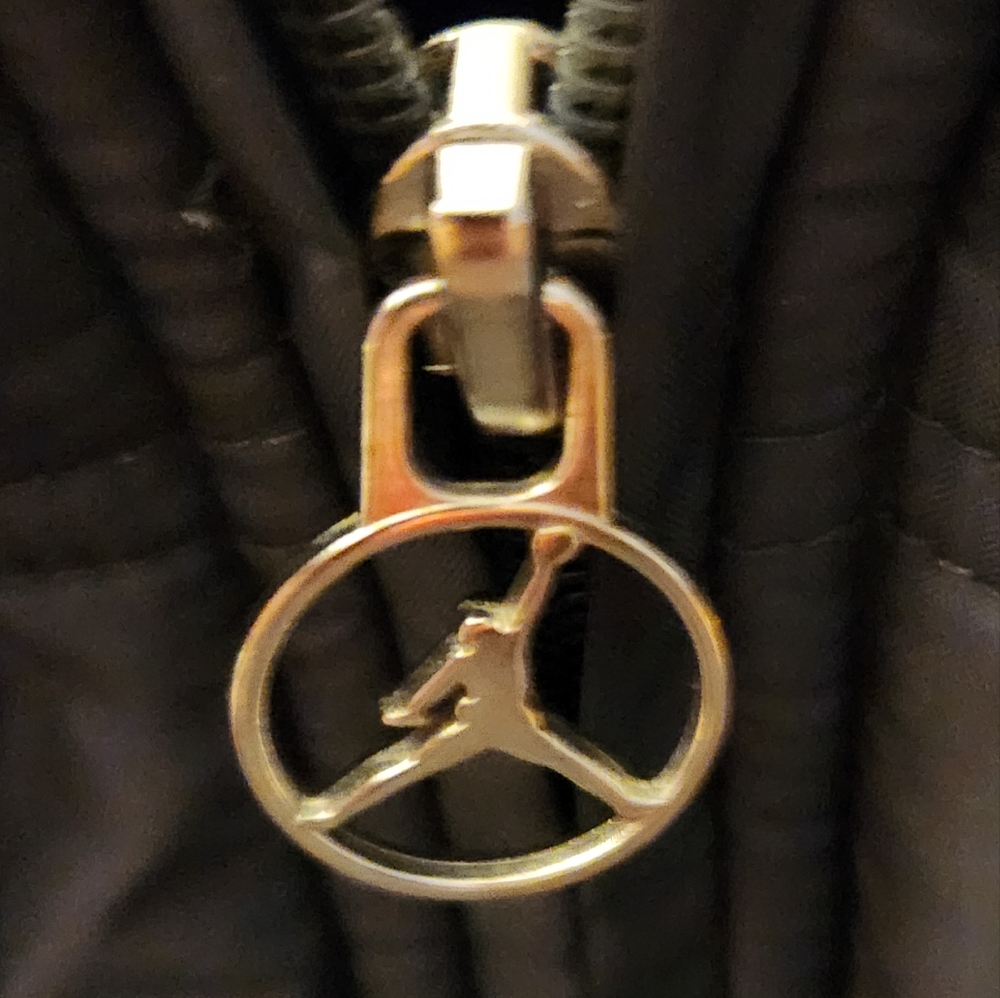 Jacket - Picture 3 of 4